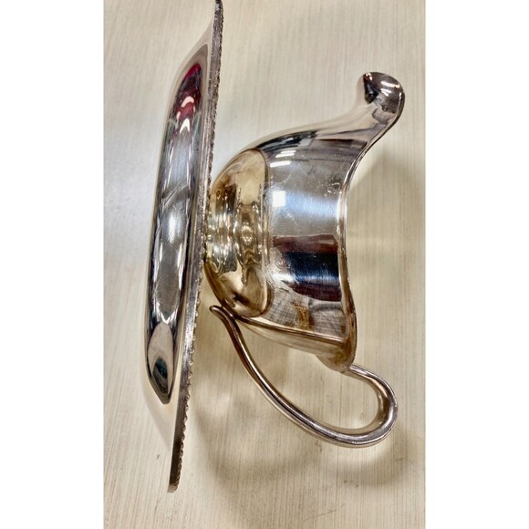 WM Rogers Silverplate Gravy Sauce Boat With Attached Tray Avon 3613 - Picture 8 of 9